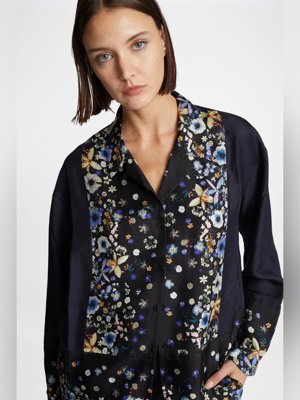 Munthe Faiza Silk Top in Black 44 / US 14 A1